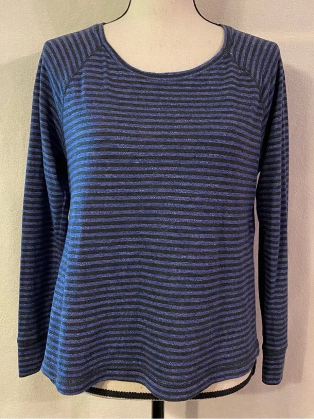 Sundry blue dark grey striped open side raglan long sleeve tee top